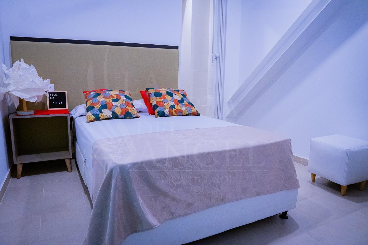 La Puerta Del Angel Isla Hotell Girardot Eksteriør bilde