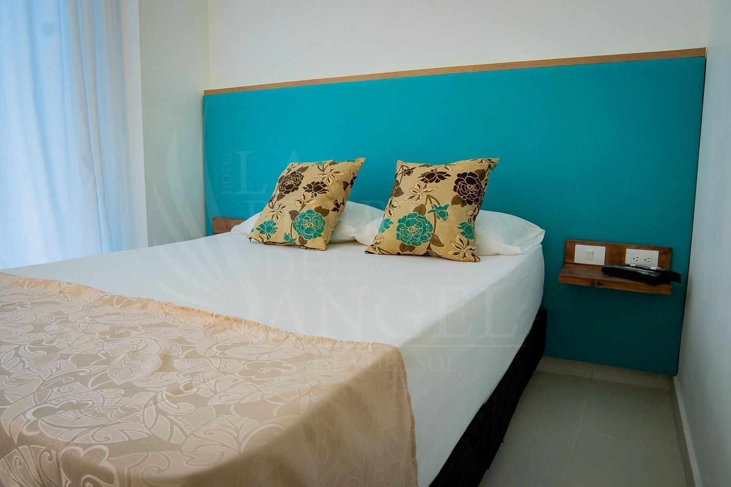 La Puerta Del Angel Isla Hotell Girardot Eksteriør bilde