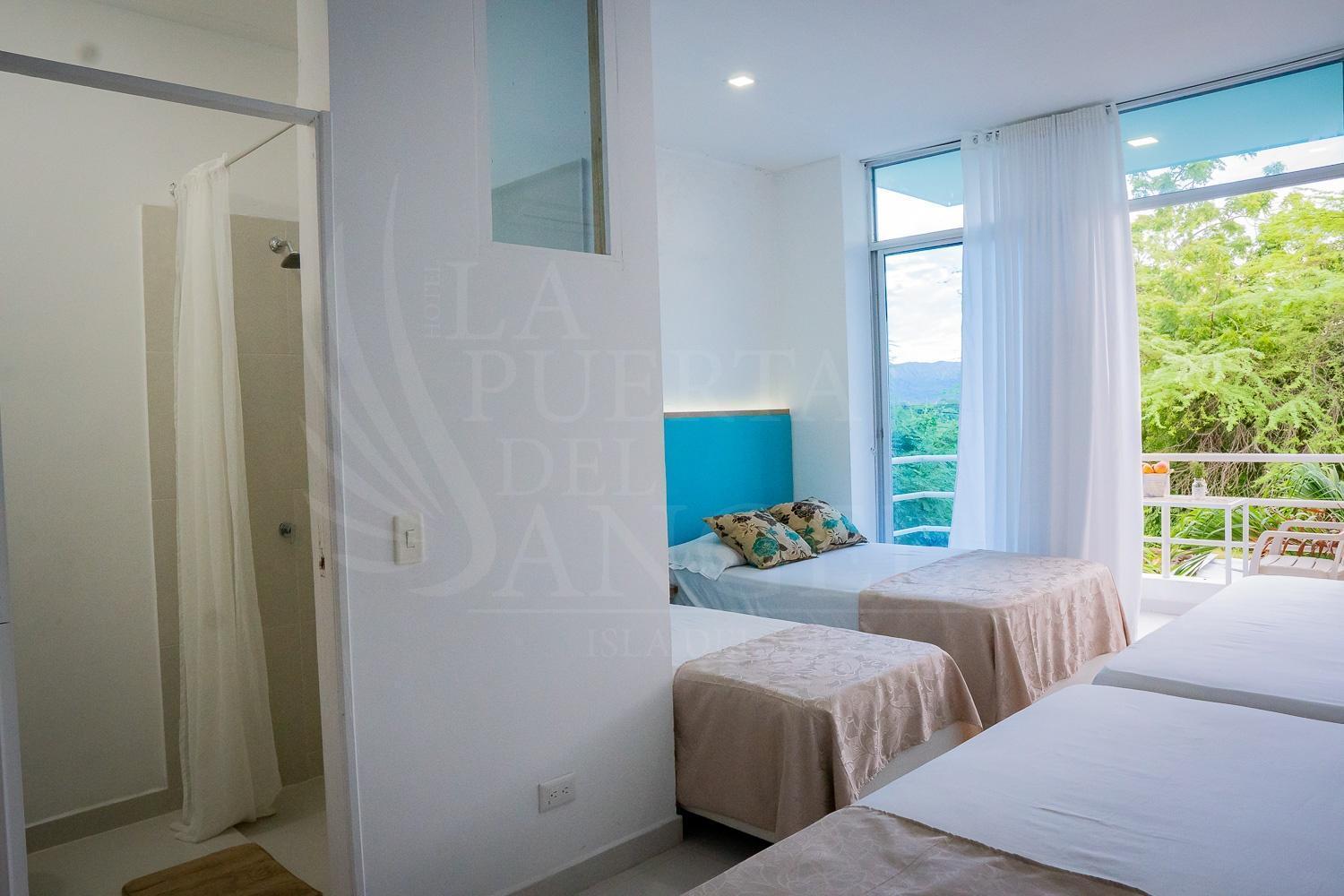 La Puerta Del Angel Isla Hotell Girardot Eksteriør bilde